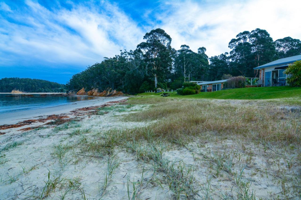עדן Quarantine Bay Beach Cottages מראה חיצוני תמונה